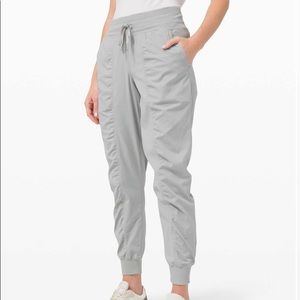 DANCE STUDIO JOGGERS